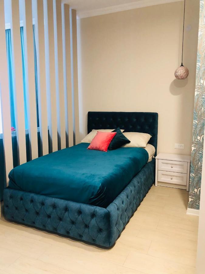 Apartamento Wellconect Kutaisi Exterior foto