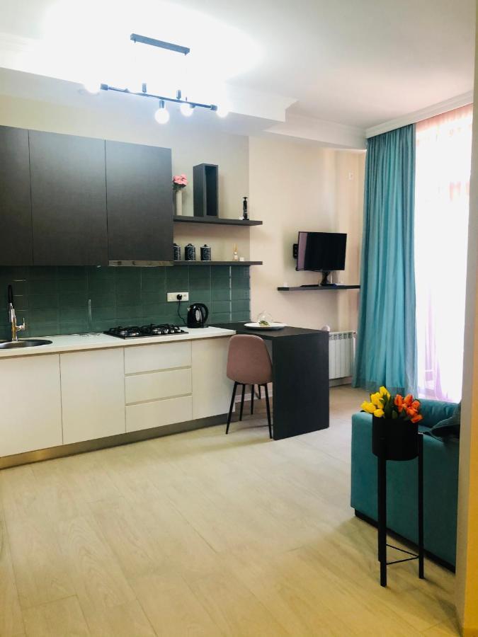 Apartamento Wellconect Kutaisi Exterior foto