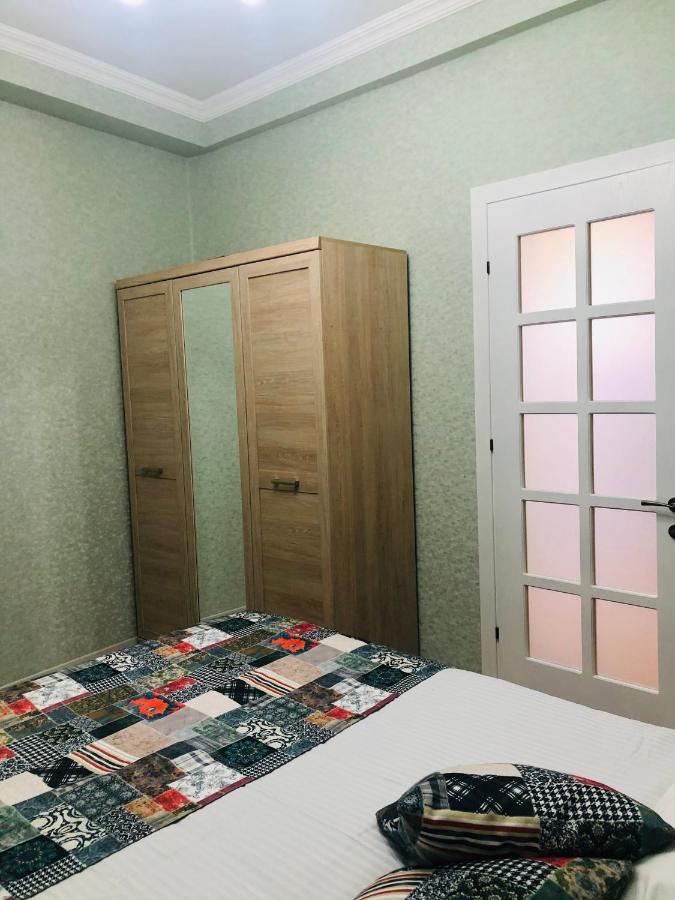 Apartamento Wellconect Kutaisi Exterior foto